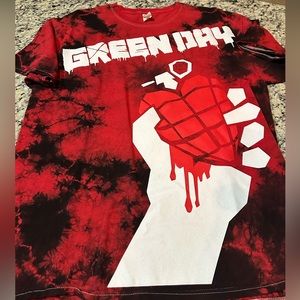 Red and black tie dyed Green Day graphic t-shirt